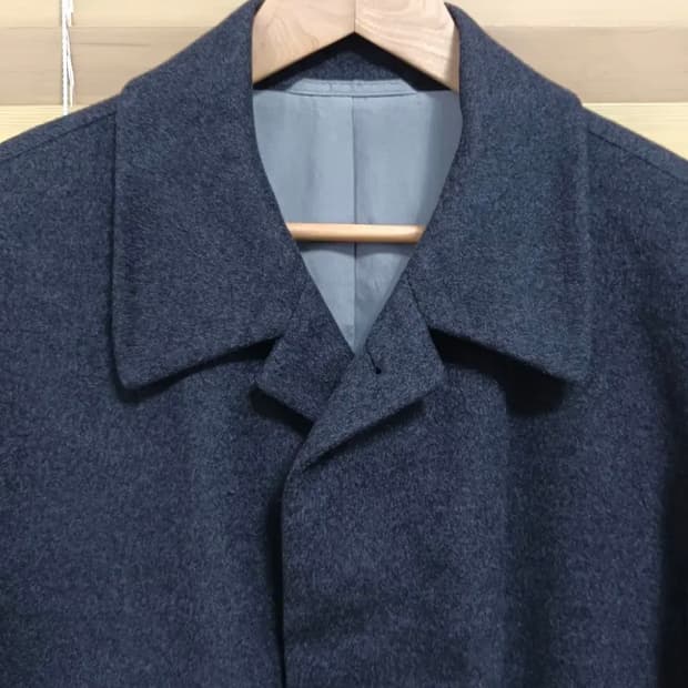 보스 남성 다크그레이캐시미어 코트 