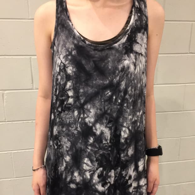 Sorridere tie-dye Gothic dress