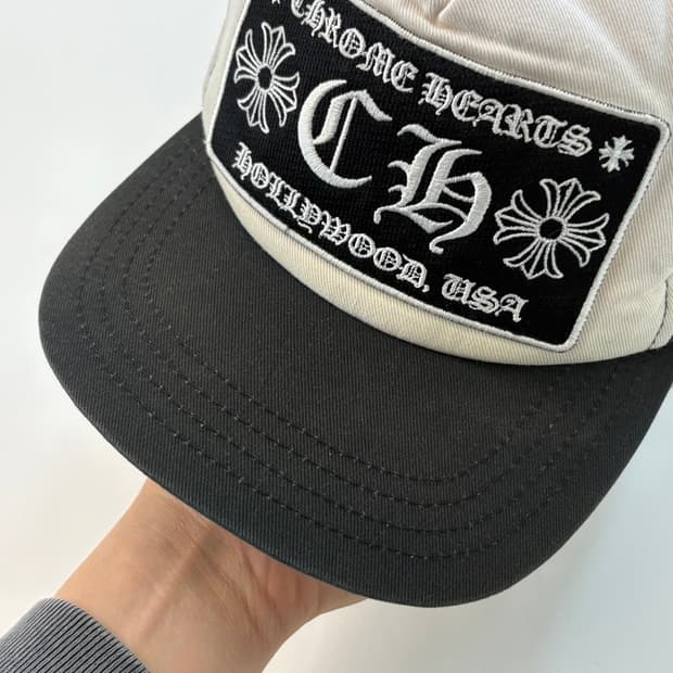 Chrome Hearts 크롬하츠 CH로고 트러커 캡
