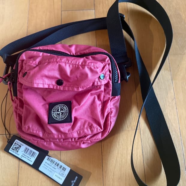 스톤아일랜드 무슬라 고마타 크로스백