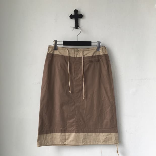 Color point midi skirt