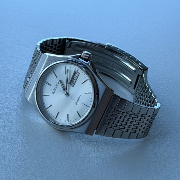 SEIKO quartz chronos