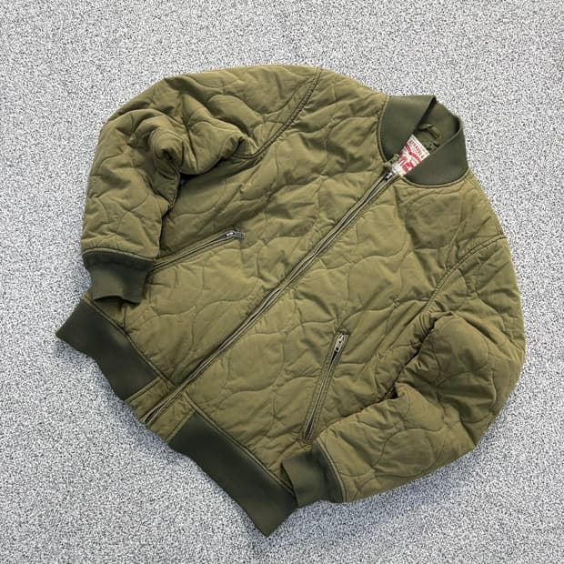 S 리바이스 여성 퀄팅 봄버 자켓 0331J