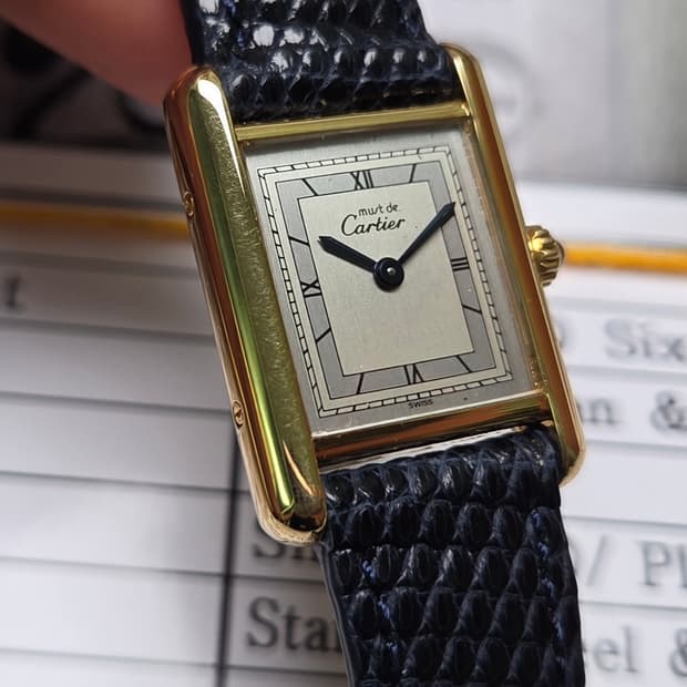 빈티지 까르띠에 머스트드 탱크 오리지널 희귀 실버로만 쿼츠 여성용 (감정