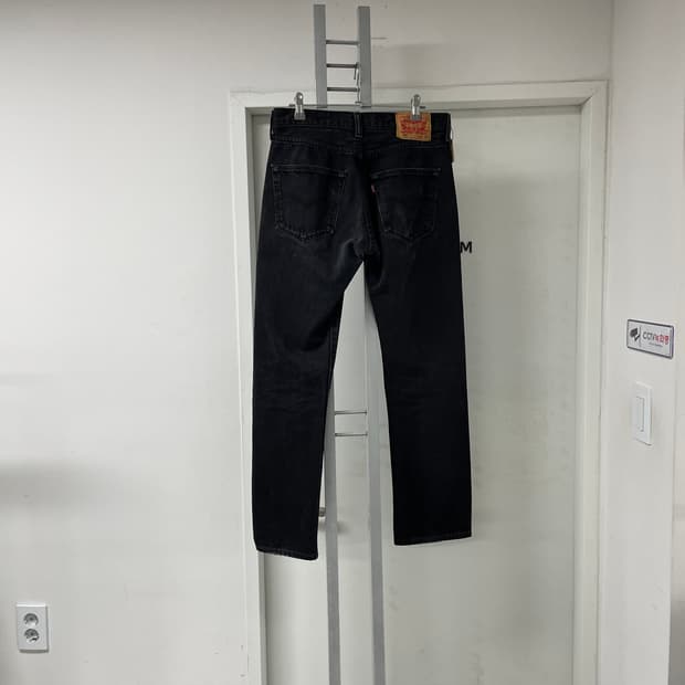 리바이스 501 흑청 데님 팬츠 W31 L30