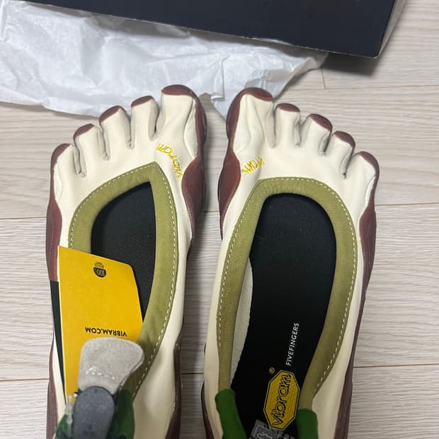 비브람파이브핑거스 클래식에보36