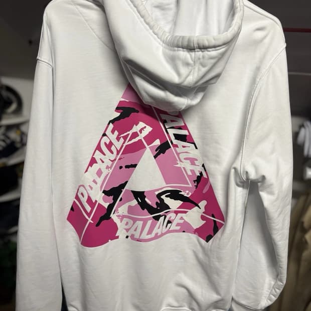 팔라스 트라이카모 후드 화이트