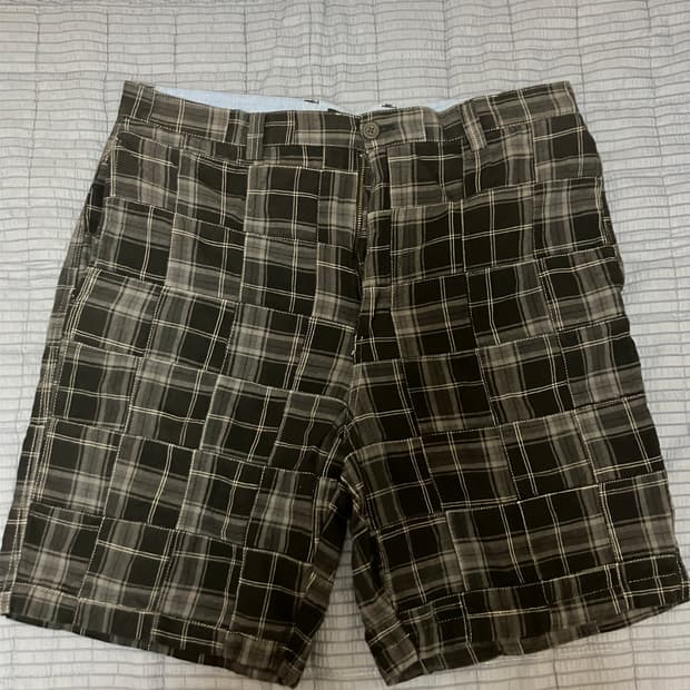 (36) CHAPS 폴로 체크 반바지