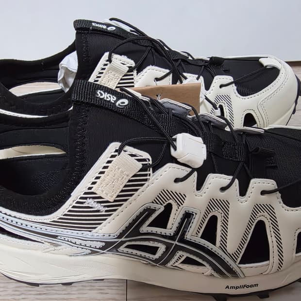 아식스 젤 소노마 SE