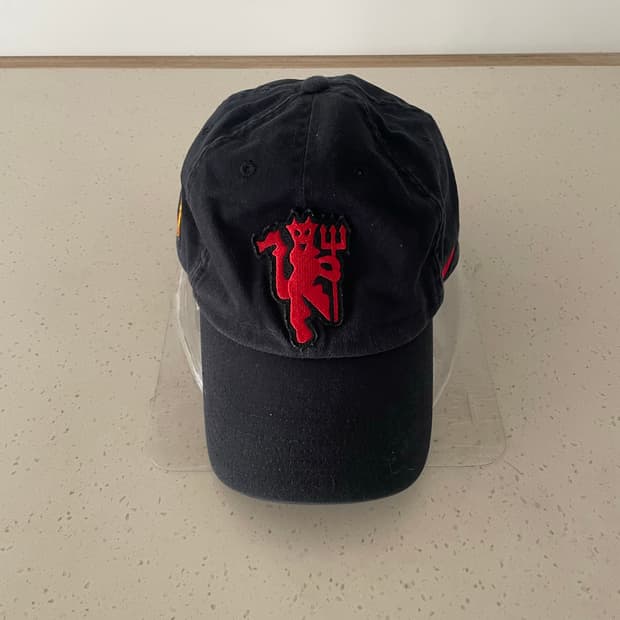 나이키 맨유 빈티지 볼캡