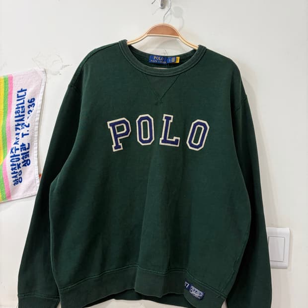 52. 폴로 맨투맨