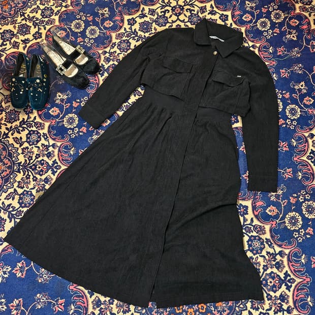  쥬시쥬디 24ss 코듀로이 셔츠형 맥시 원피스