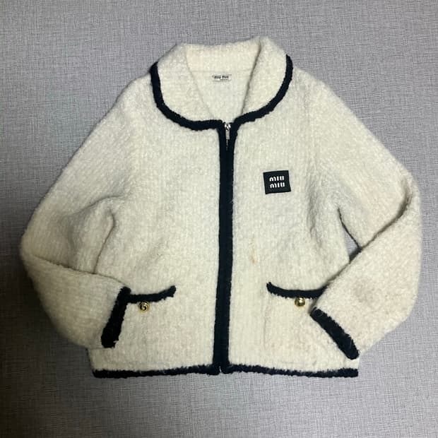 Miumiu 미우미우 시어링 라운딩 양털자켓