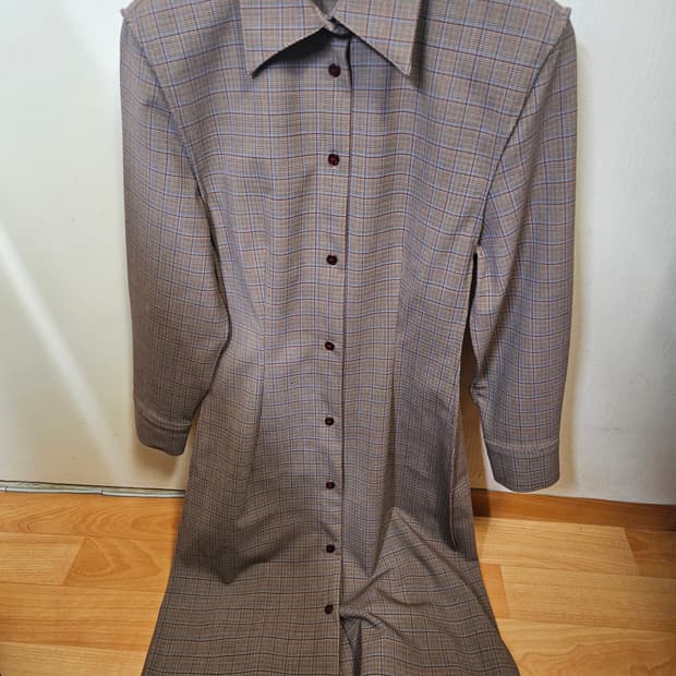 32) 아크네 스튜디오 미디 원피스 Made in Bulgaria