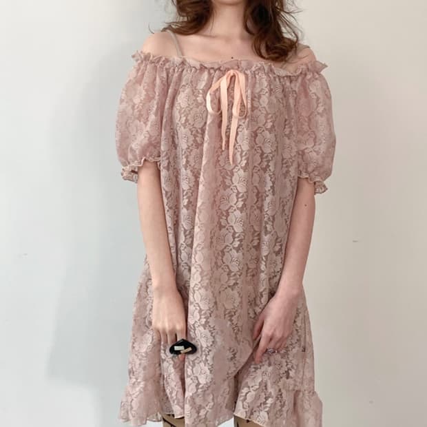 구해요) 샵페어리 rosie lace dress (nude)