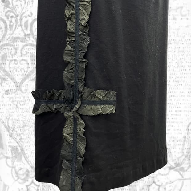tomb frill cross long skirt