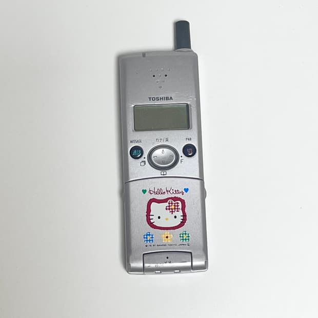 일본 정품 고전 키티 목업폰