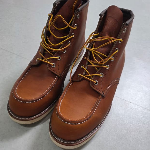 레드윙 목토 875 US 12E 300사이즈 팝니다
