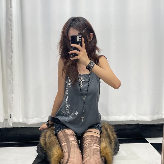 🎸그레이 프린팅 슬리브리스🎸