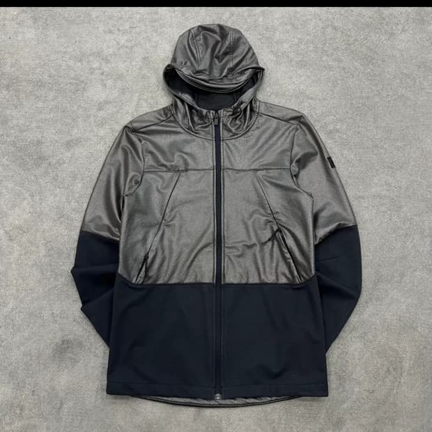 S 언더아머 윈드브레이커 바람막이