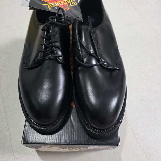 [새상품] 쏘로굿 포스트맨 10.5W