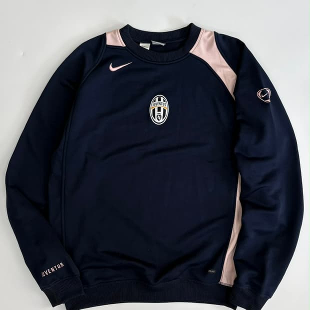 [100] 나이키 유벤투스 04/05 유니폼 트레이닝 탑 스웻셔츠