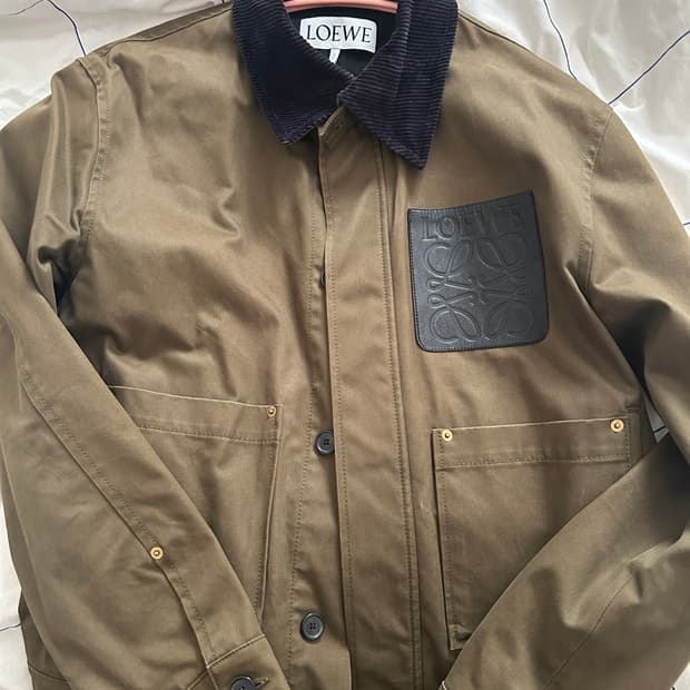 [48] 로에베 워크자켓 카키