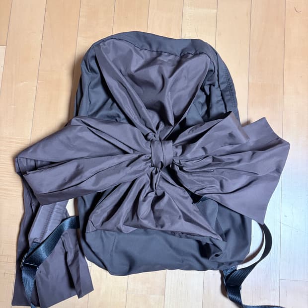 이우가마카라스 백팩 브라운