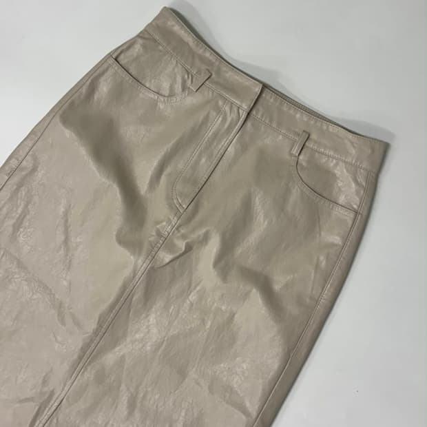 [S] 클럽모나코 한섬 23년 신형 레더 롱 스커트