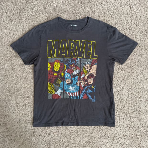 빈티지 올드네이비 마블 어벤져스 티셔츠