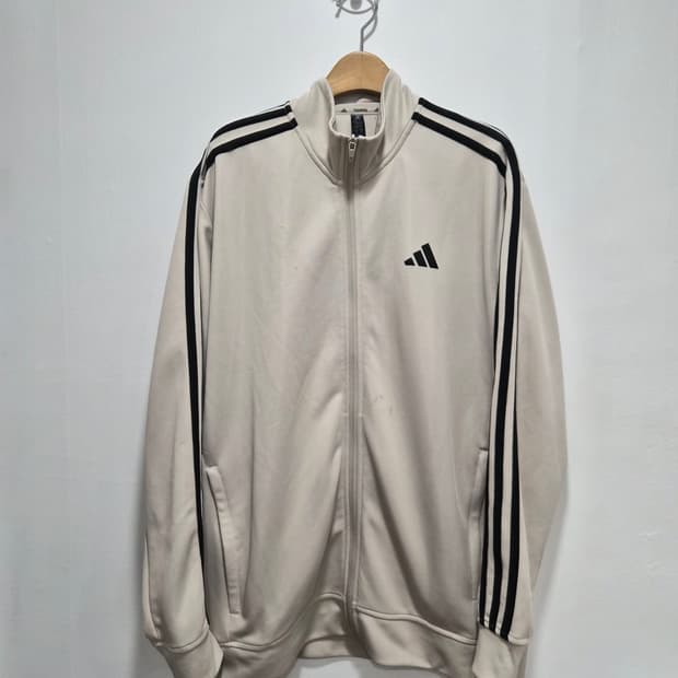 L) 아디다스 트랙탑 져지 팝니다