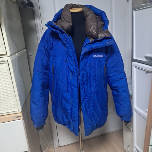 컬럼비아 옴니히트 구스다운 헤비 남성패딩 95~100( M사이즈)