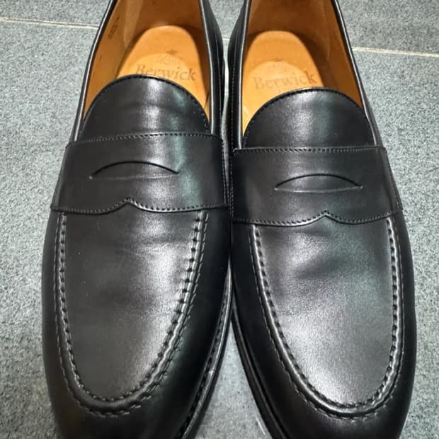 버윅 9628로퍼 8사이즈 블랙니다