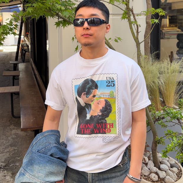 90‘s Gone with the wind USPS T-shirt