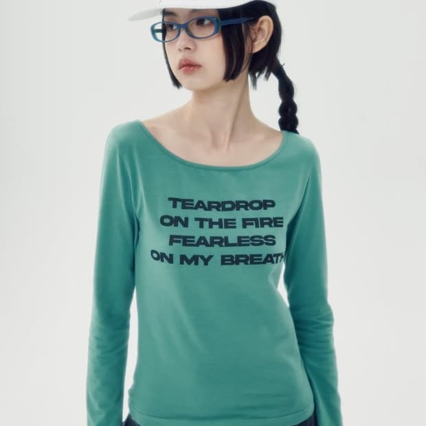 러닝하이 레터링 슬림 L/S 티 그린