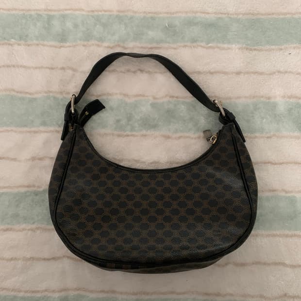 셀린느 호보백 가방 블랙 바게트백 빈티지 마카담