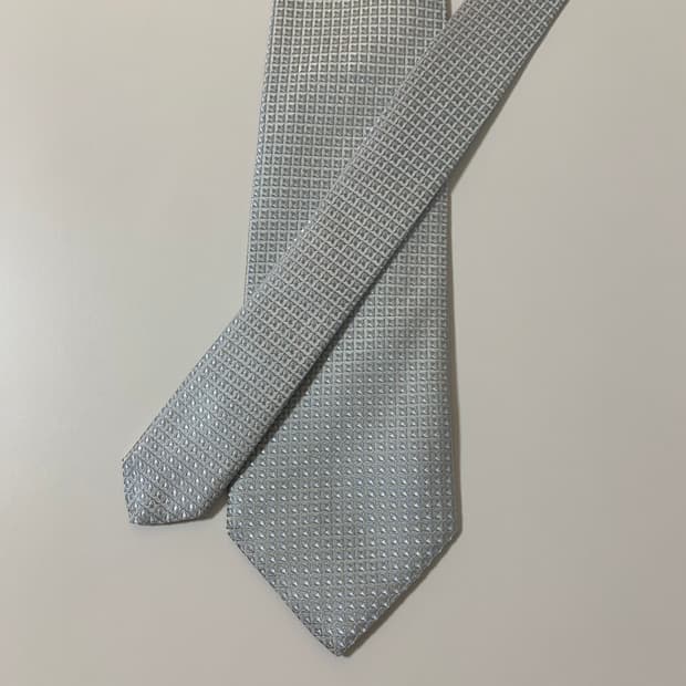 휴고보스(HUGO BOSS) 신형 명품넥타이 이태리 100실크 A+등급