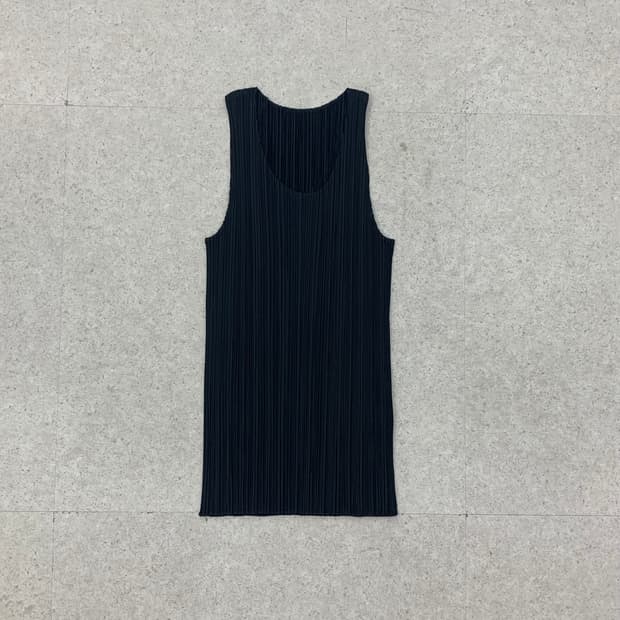 Pleats please 플리츠플리즈 민소매