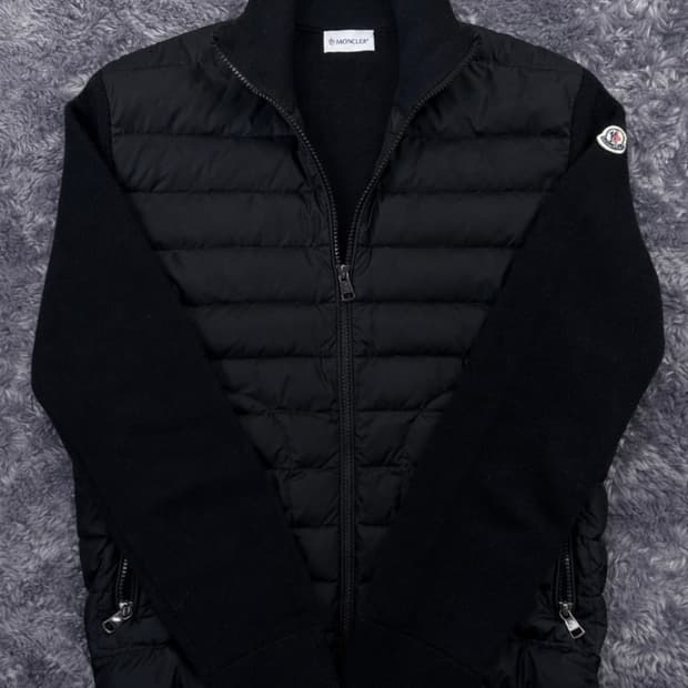 몽클레어 트리콧 니트 패딩