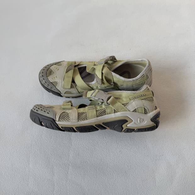 [UK6]머렐(MERRELL) 비브람솔 트레킹 샌들