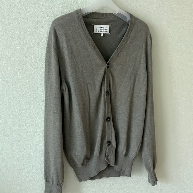 메종마르지엘라 엘보탭 가디건