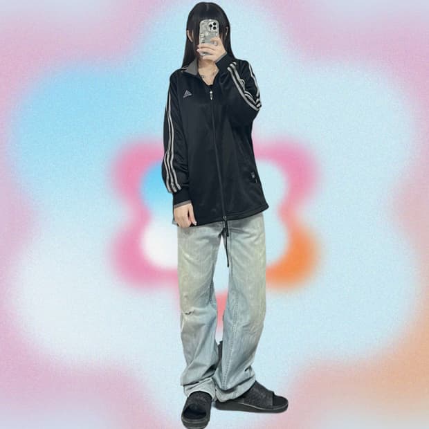 아디다스 블랙 그레이 트랙탑