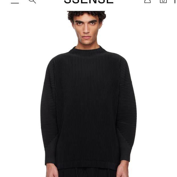 homme plisse 디셈버 모크넥 블랙 2사이즈