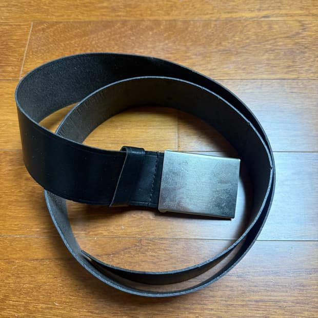 꼼데가르송 가죽 벨트