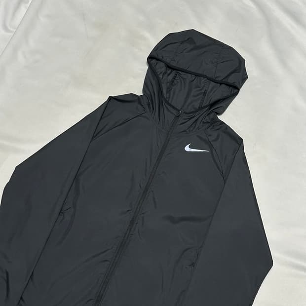S 나이키 러닝 블랙 바람막이