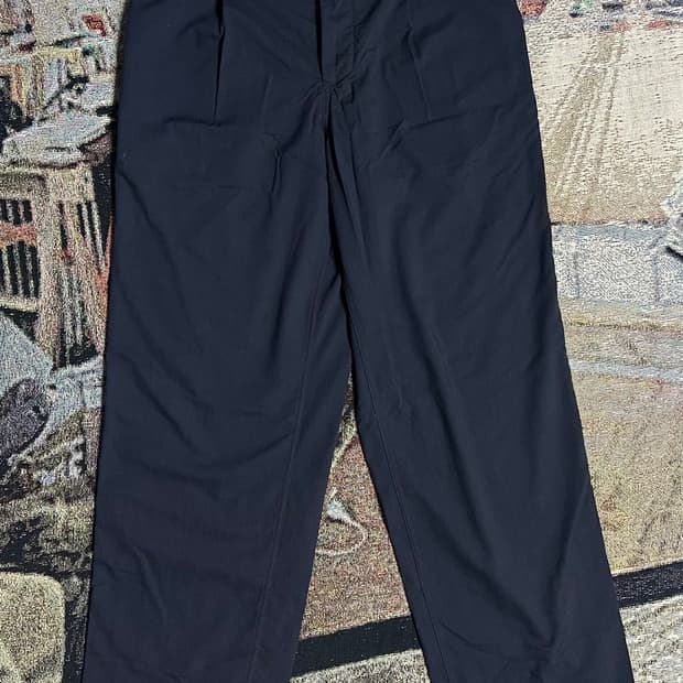 도큐먼트 코튼 트라우저