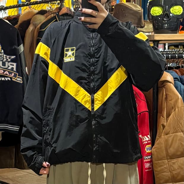 [HI] ARMY 아미 바람막이 블랙