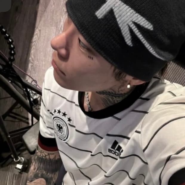 키드밀리 베이지 머천다이즈 비니