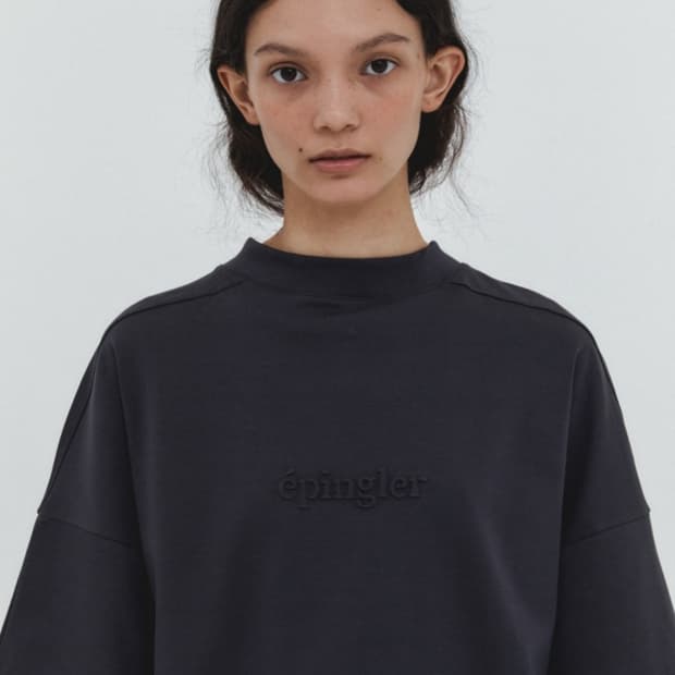 새상품) 에핑글러 엠보 반팔티 차콜  s사이즈(55-66사이즈) 