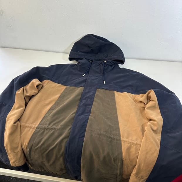 L 퀵실버 멀티컬러 기본로고 투웨이 누빔후드점퍼